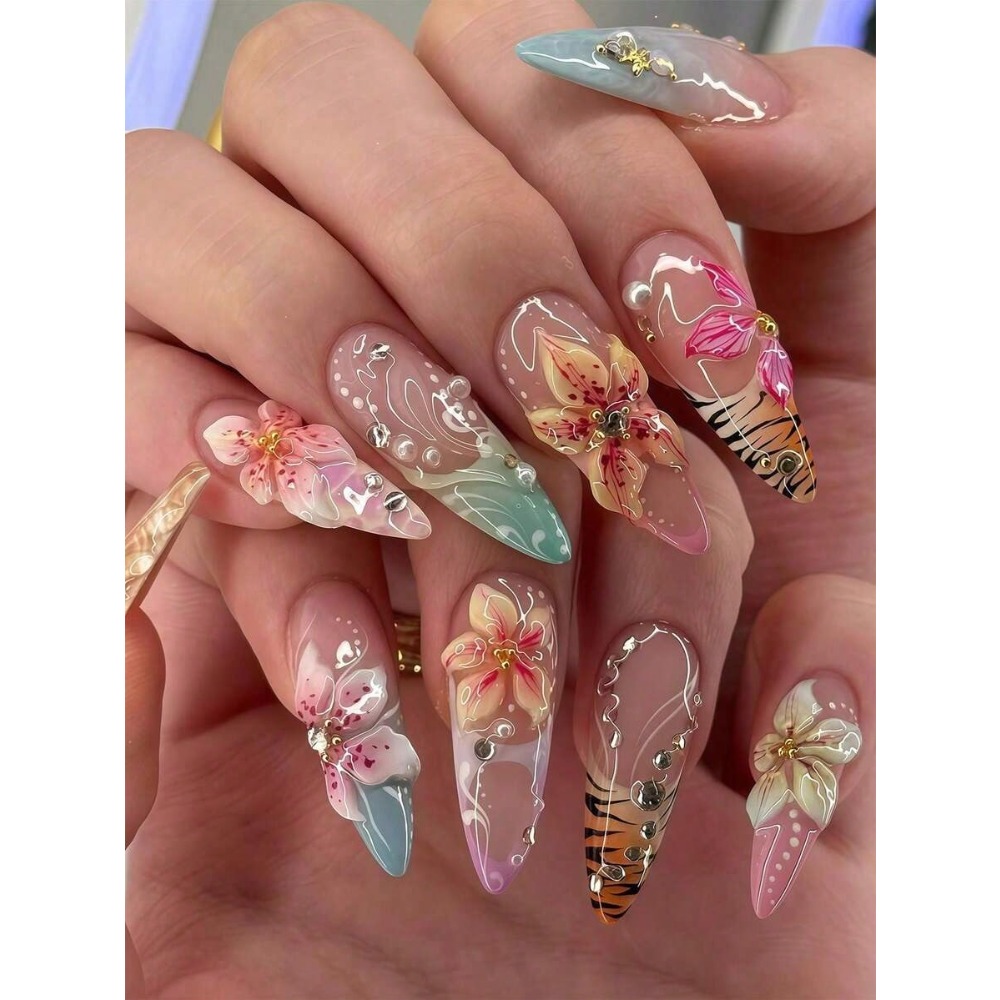 3D Printing Nails - 24pcs Western Style Almond Shaped Embossed