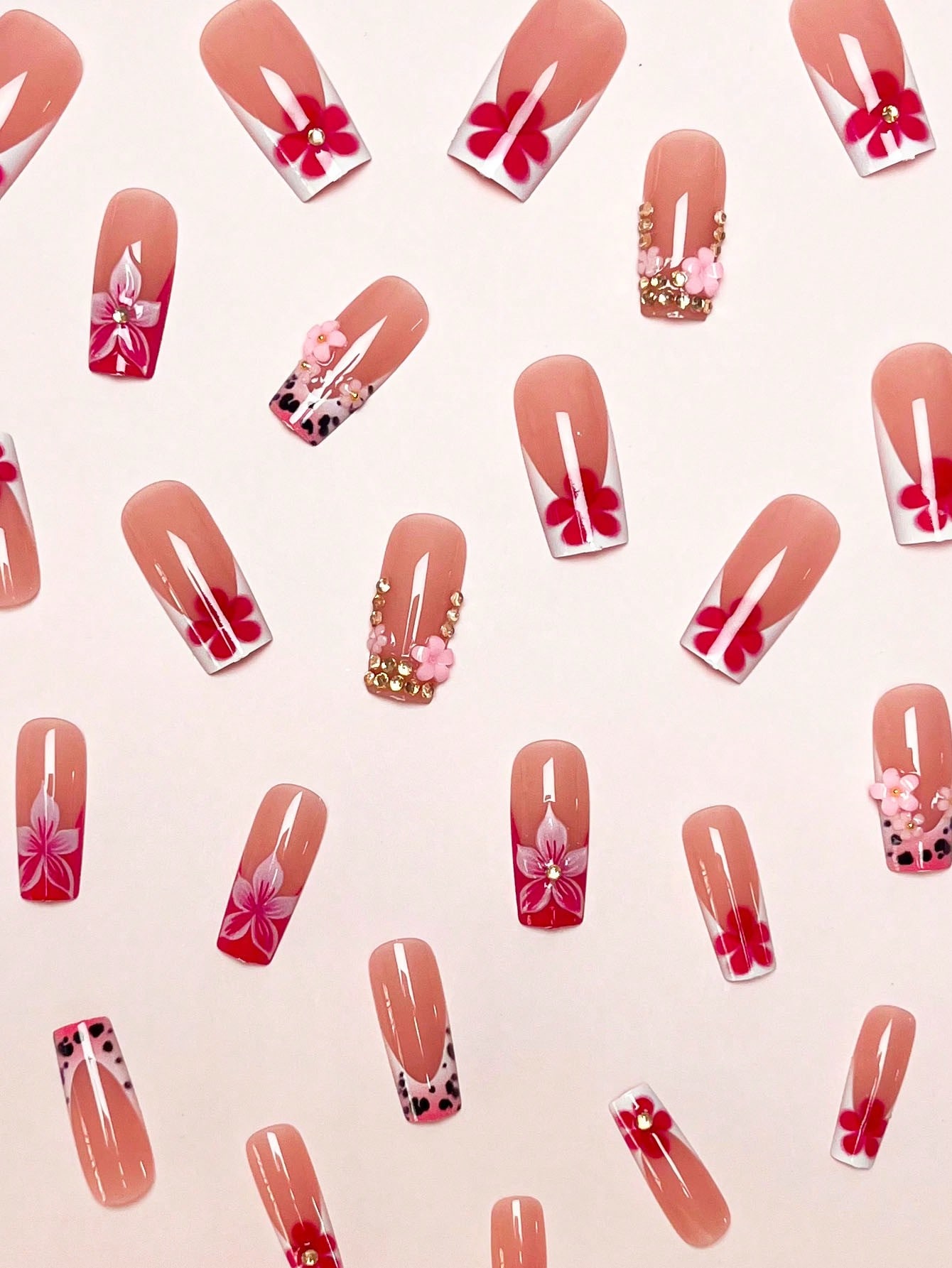 24pcs/Set Y2K Baddie Style Med - 3D Printing Nails บทวิจารณ์และราคา